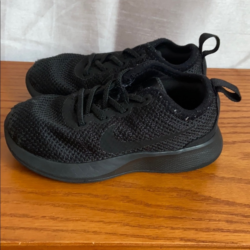 Boys Nike sneaker